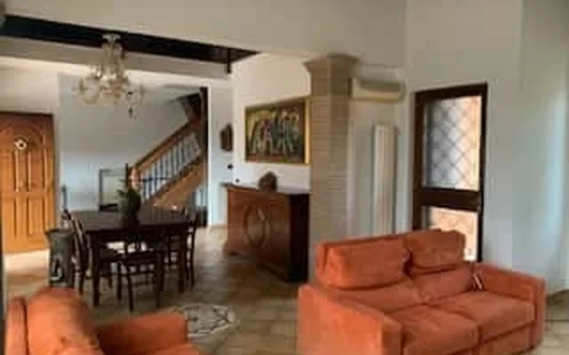 Splendida Villa con doppio giardino - Infernetto 4