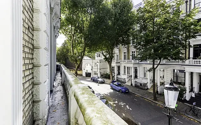 Linden Gardens 12161# 2