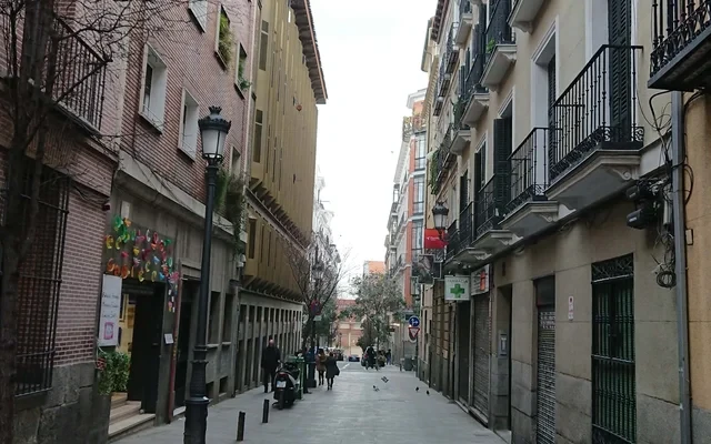 Studio Calle Cervantes 4
