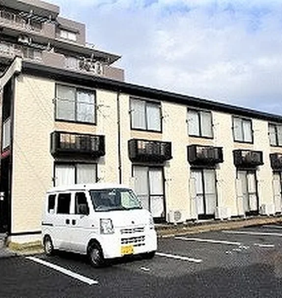 レオパレスセリバテール