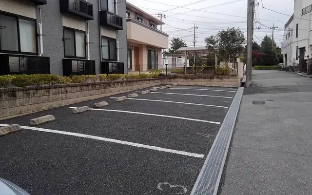 レオパレス宮ノ前 4