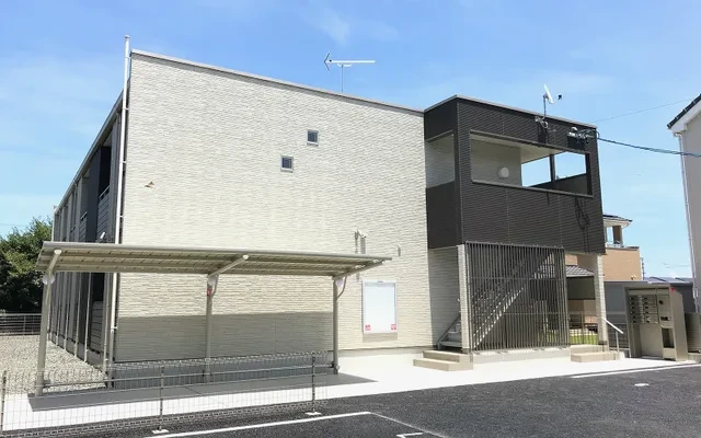 クレイノウィスタリア参番館 0