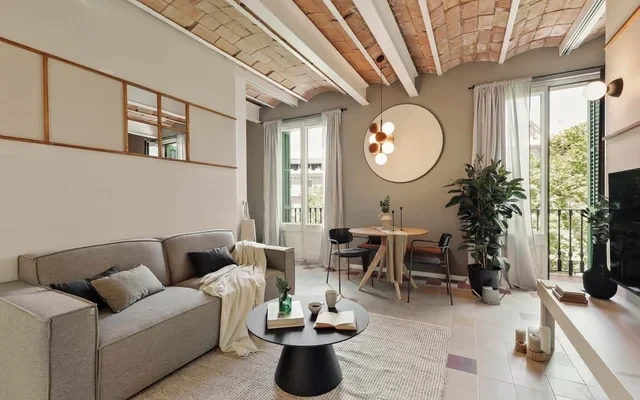 Uyuni - 2 bedrooms and balcony in Eixample Dreta 1
