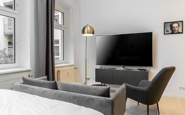 Wohnen in Berlin Mitte – Novalisstrasse – ruhige und vollausgestattete Design Wohnung! 3