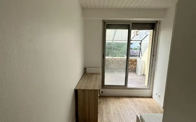 Vitry-sur-Seine 94e·20m²·F1·Maison·With furniture 0