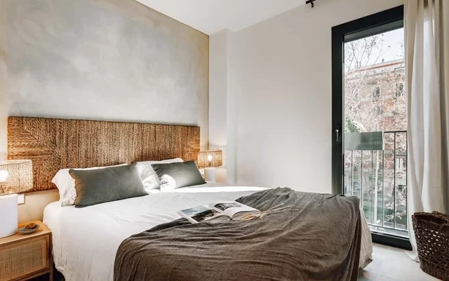 Aldeire - 2 bedrooms, office in Eixample Esquerra 2