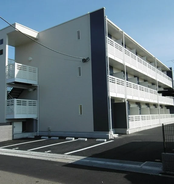 レオネクストレーヴ