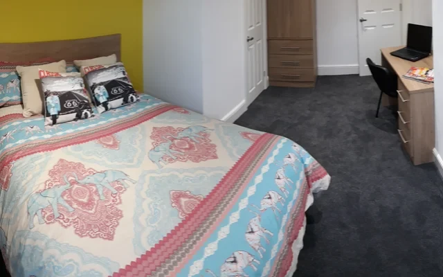 44 Gresham Road 2