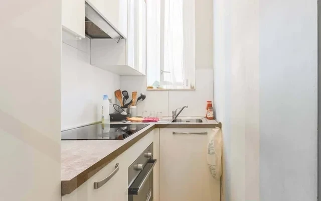 Apartment in Via Marco Aurelio, Milano for 28 m² 0