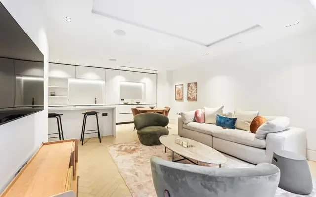 Park Crescent, Marylebone, W1B 3
