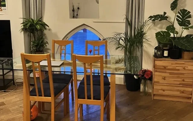 LH-Farringdon Road 2