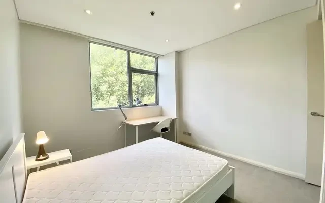 2 Lachlan St 3