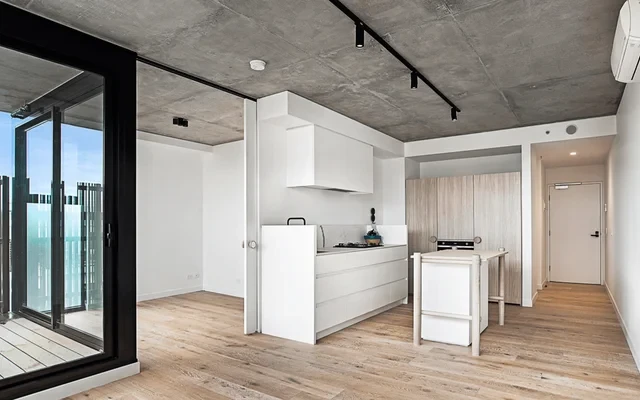 121 Power Street 3
