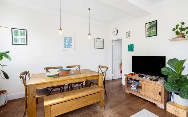 LH-Mildmay Park - London student accommodation
