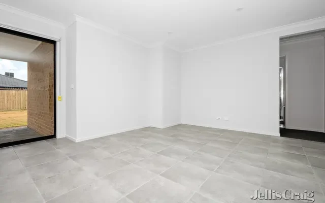 4 Guernsey Court, Sebastopol 3