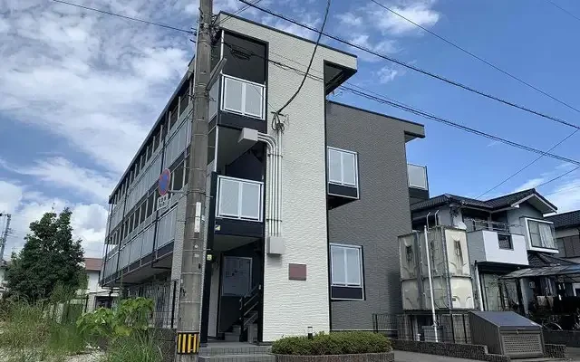 レオパレスまほろば高見 0