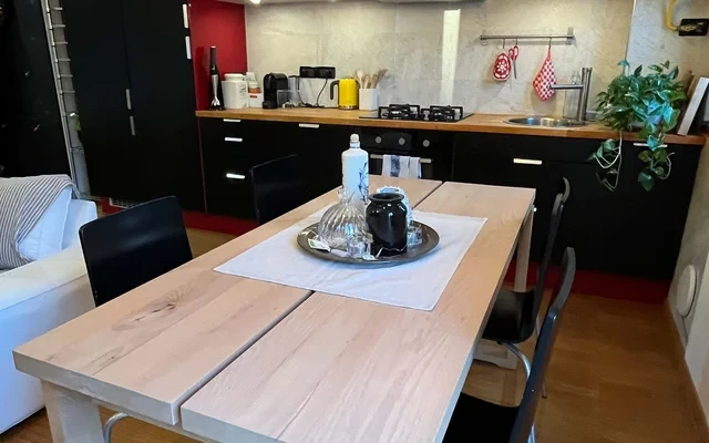 Appartamento in Via Legnone, Milano 0