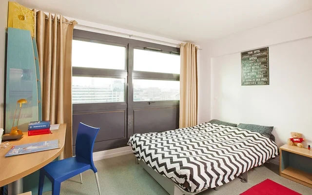 les estudines Lille - Europe 0