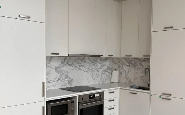 38 Honeycrisp Crescent 2