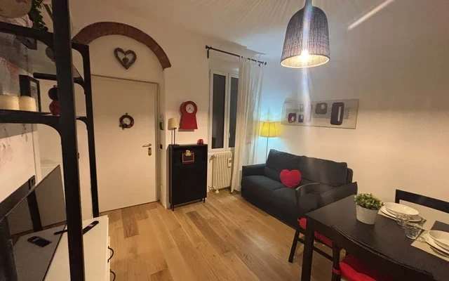 Bilocale in Via Altaguardia, Milano (zona Porta Romana) 3