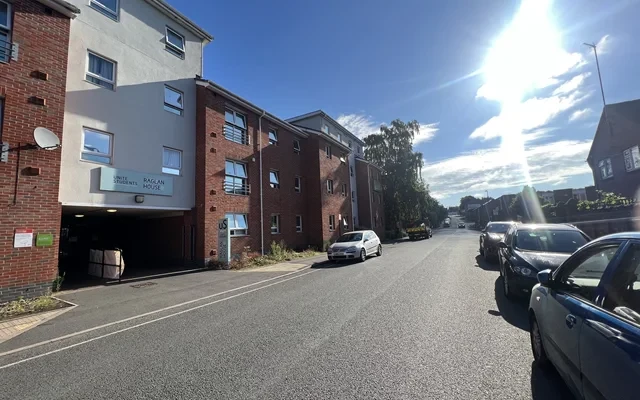 Raglan House 0