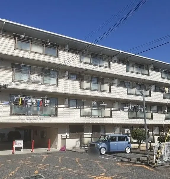 プレイスタウン 2階