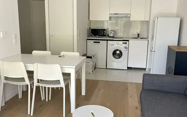 Chatillon 92e·60m²·F3·Appartement·With furniture 2