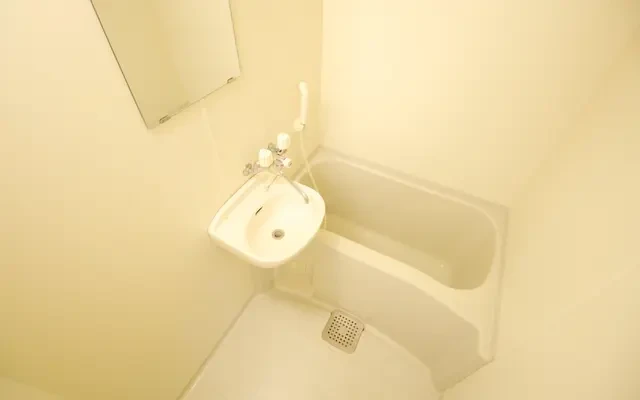 レオパレスひまわり 103号室 3