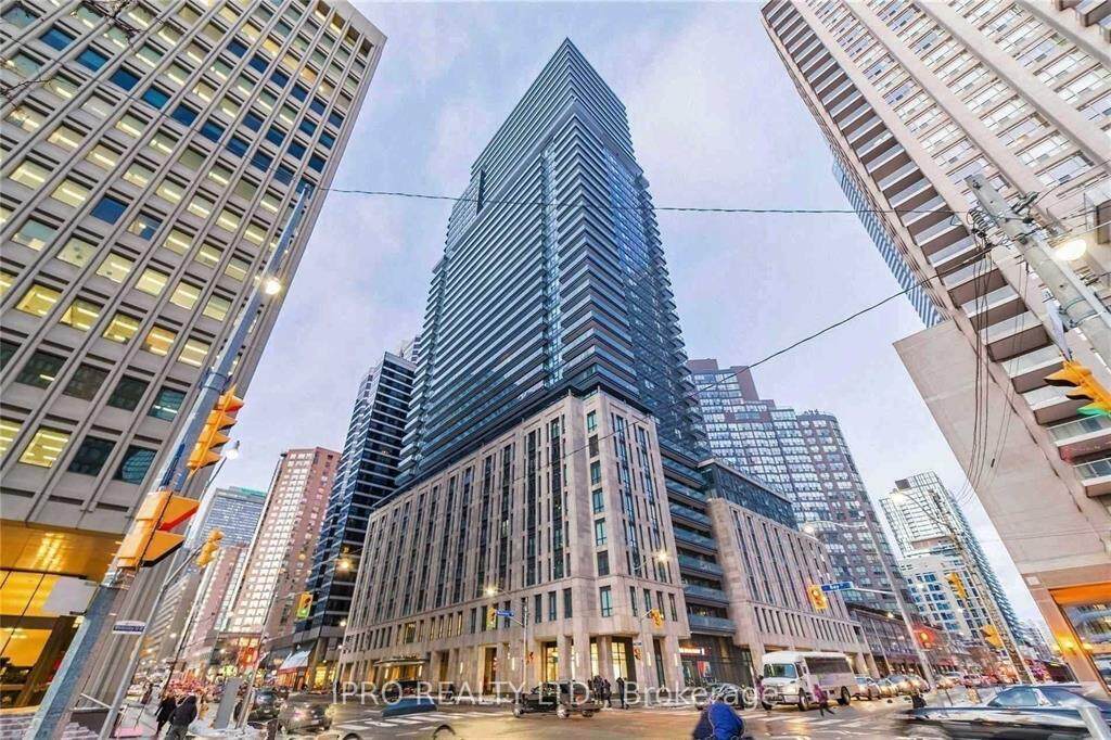 955 Bay Street #1816