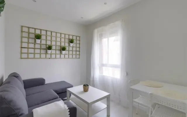 C/Gabriel Lobo, 20 4ºE 1