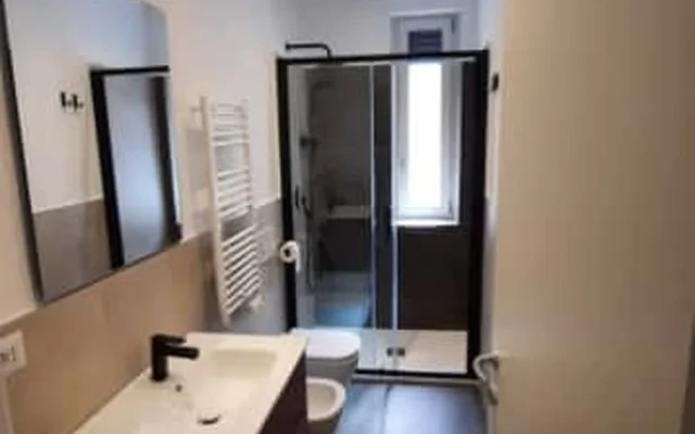 Trilocale in Via Meloria 14 3
