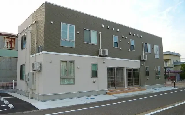 セイバリー・HiKaRi 1階 - ที่พักนักศึกษาในเมืองไมโกะ