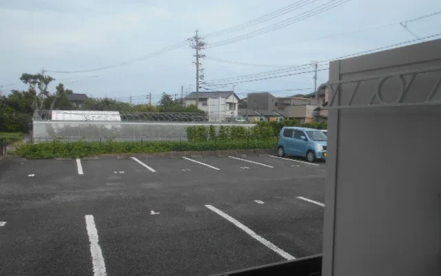 レオパレス秋桜 1