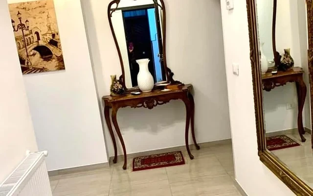 Apartment in Via Benvenuto Cellini, Venezia for 80 m² with 2 bedrooms 1