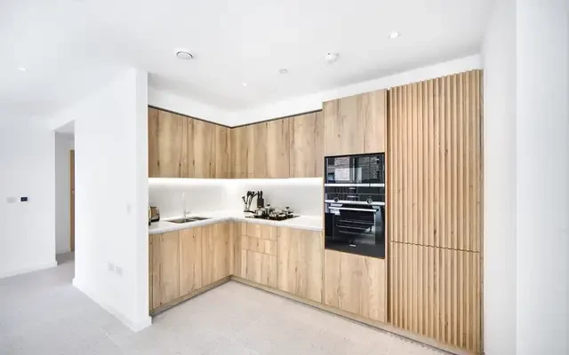 Georgette Apartments, E1 4