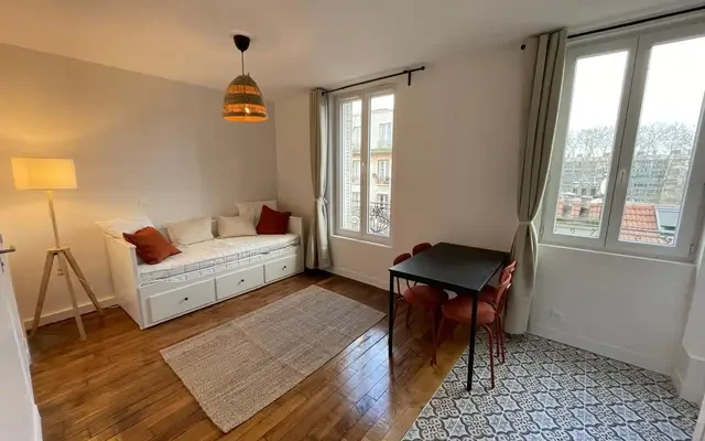 Asnieres-sur-Seine 92e·19.5m²·F1·Studio·With furniture 1