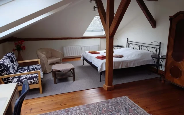 Apartment in Leubnitzer Strasse, Dresden for 160 m² with 3 bedrooms 2