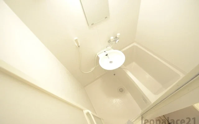 レオパレスエーピーティー - Ginowan student accommodation - 202号房间(带独立厨房)