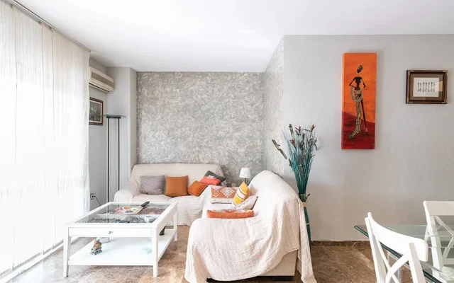 Carrer del Pintor Tapiro 4