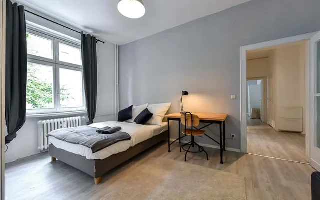 Gubener Strasse 53aDE-01-091-001H 1