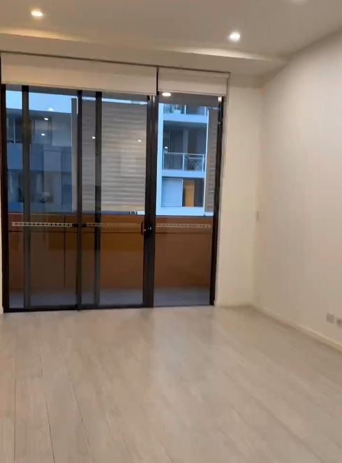 2 Willis St