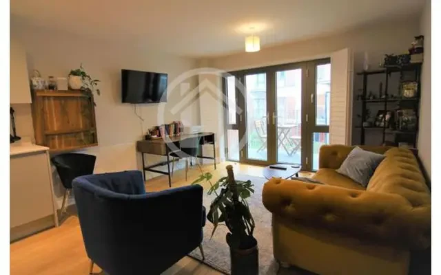 BS28AQ , Ducrow Court, Bristol, United_kingdom 2