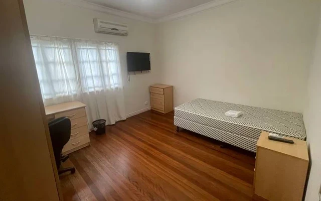 74 Dell Rd 1