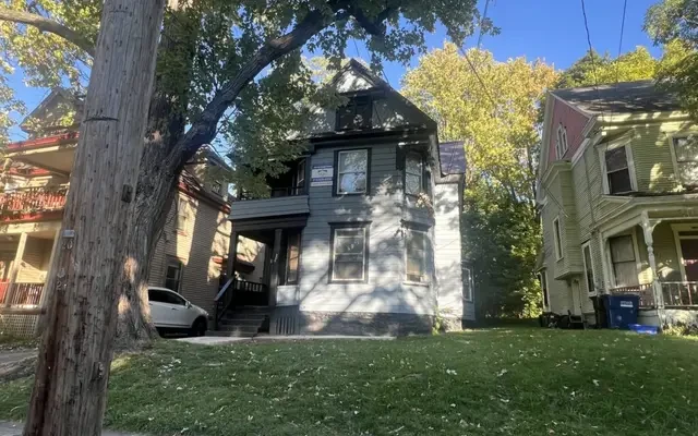 453 Westcott St Apartment 3 - Syracuse student accommodation