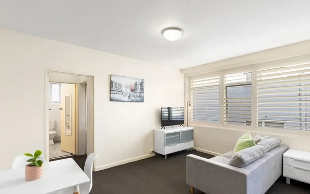 53 Caroline Street, South Yarra 3