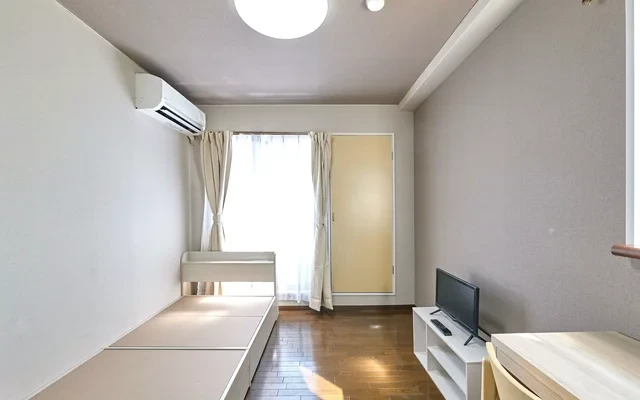 AP453 Crown Heim Shinko 401 0