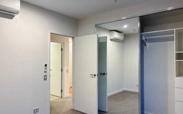 293 Pirie Street 2