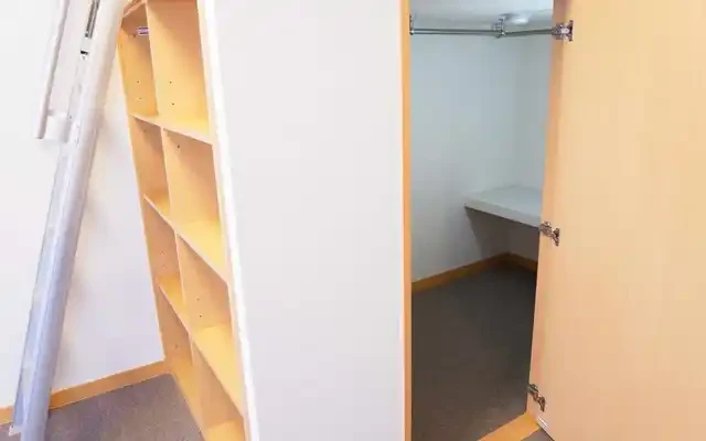 レオパレス和 1