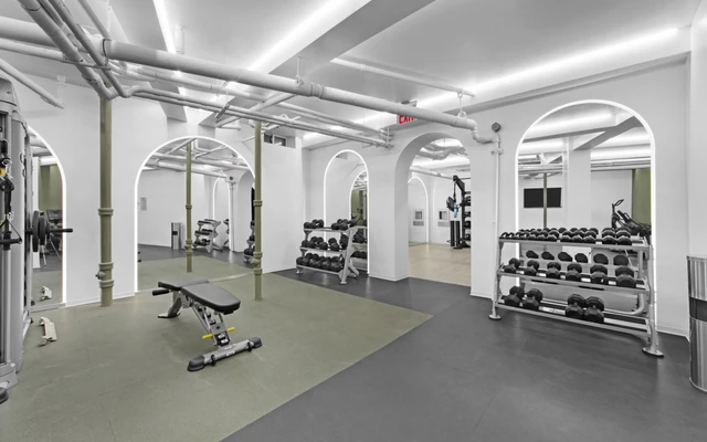 780 Greenwich 3
