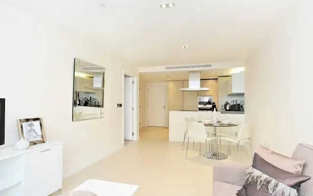 Bezier Apartment, City Road, London, EC1Y 1AF 2